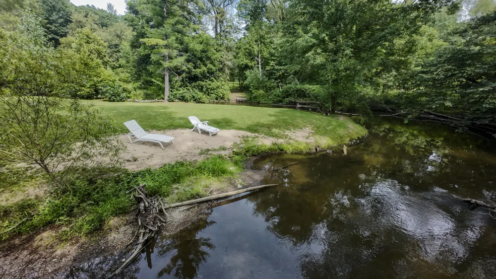 7140 Amy School Road Reynolds Township, MI 49329