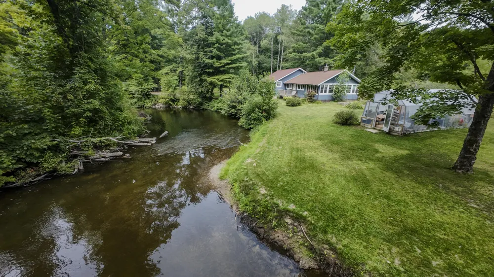 7140 Amy School Road Reynolds Township, MI 49329