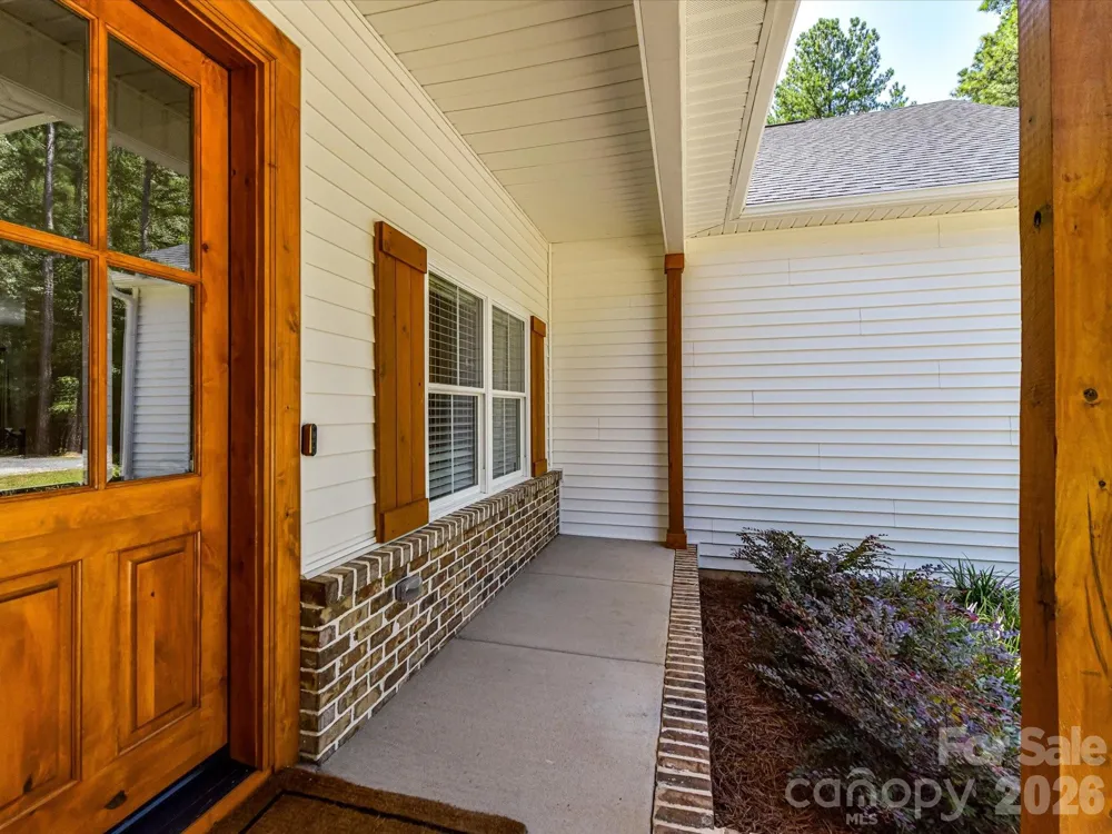 997 S Skyland Drive Mount Pleasant, NC 28124