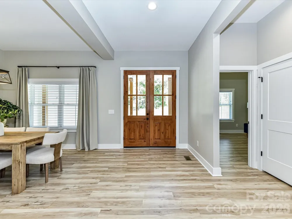 997 S Skyland Drive Mount Pleasant, NC 28124