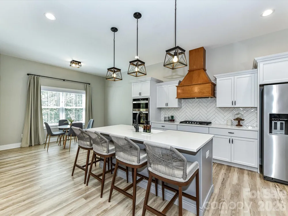 997 S Skyland Drive Mount Pleasant, NC 28124