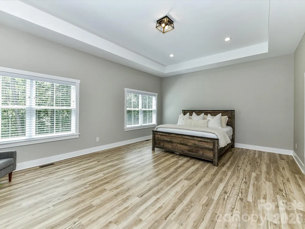 997 S Skyland Drive Mount Pleasant, NC 28124
