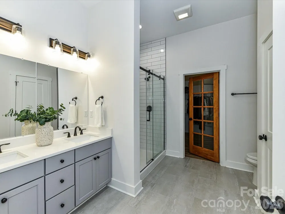 997 S Skyland Drive Mount Pleasant, NC 28124