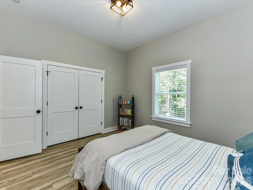 997 S Skyland Drive Mount Pleasant, NC 28124