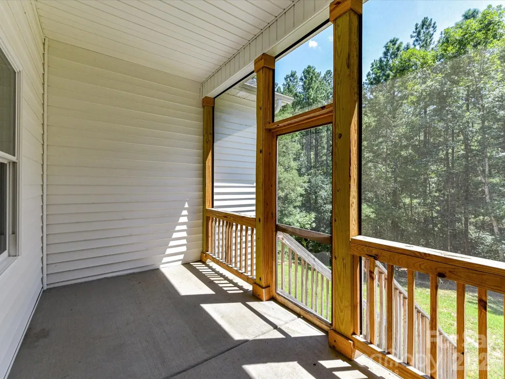 997 S Skyland Drive Mount Pleasant, NC 28124