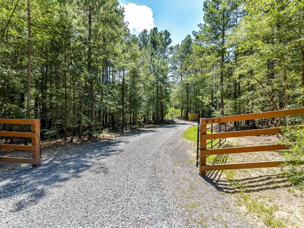 997 S Skyland Drive Mount Pleasant, NC 28124