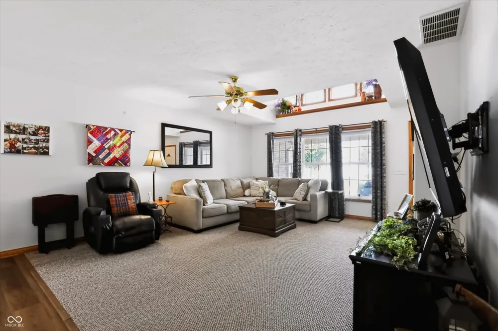 1068 Hilltop Commons Boulevard Whiteland, IN 46184