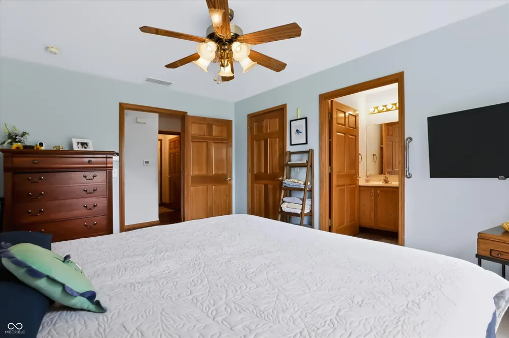 1068 Hilltop Commons Boulevard Whiteland, IN 46184