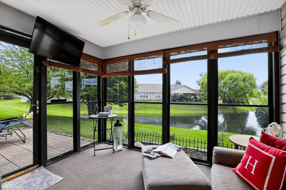 1068 Hilltop Commons Boulevard Whiteland, IN 46184