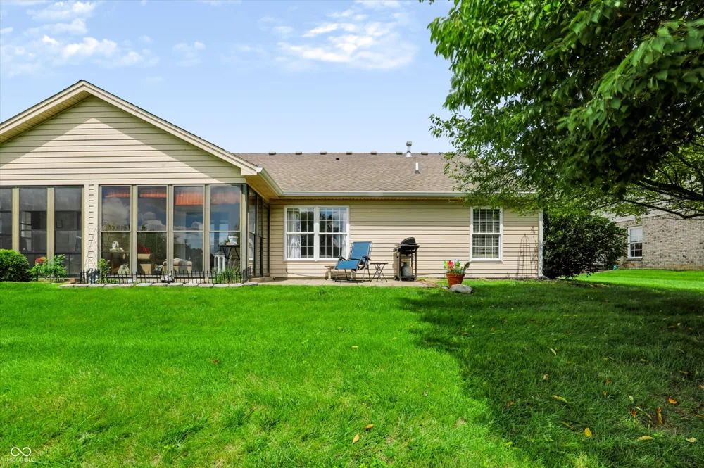 1068 Hilltop Commons Boulevard Whiteland, IN 46184