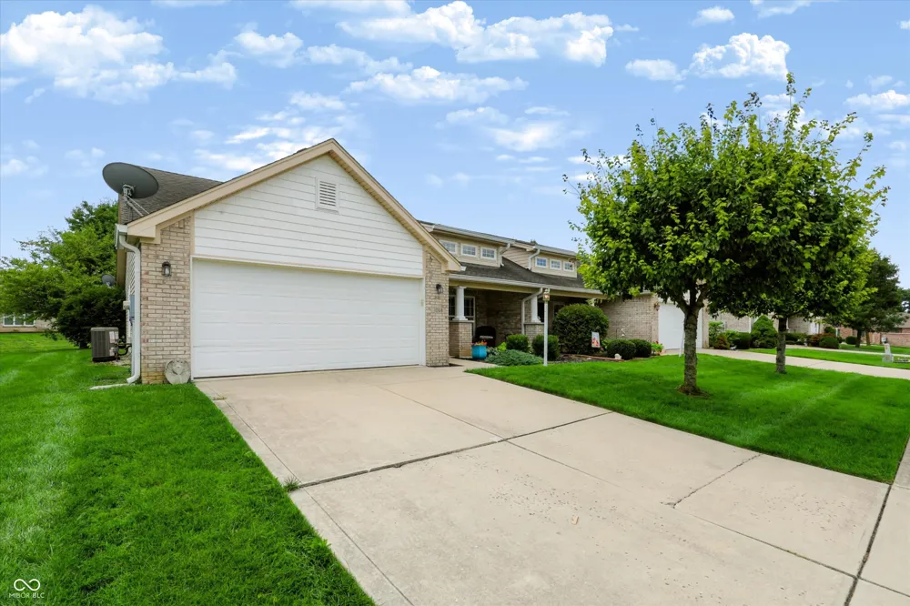1068 Hilltop Commons Boulevard Whiteland, IN 46184