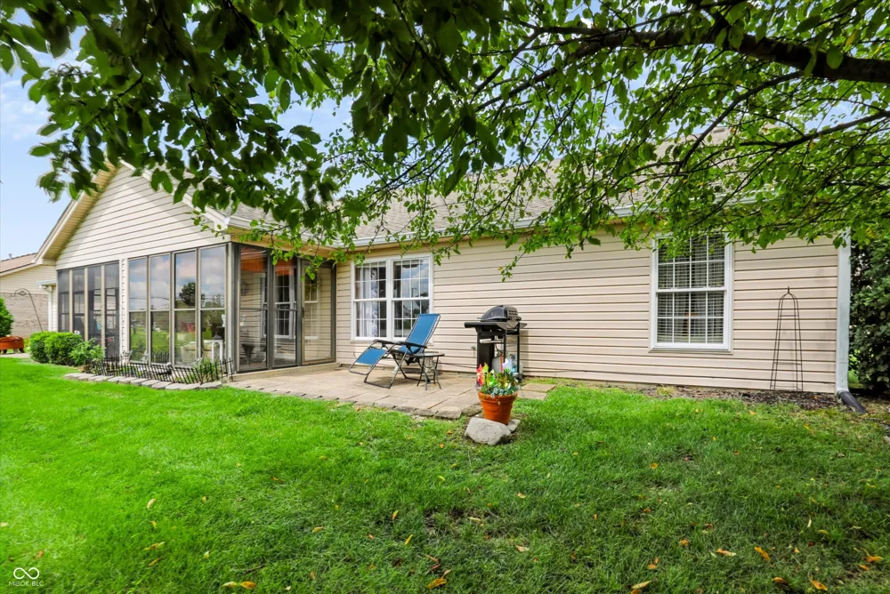 1068 Hilltop Commons Boulevard Whiteland, IN 46184