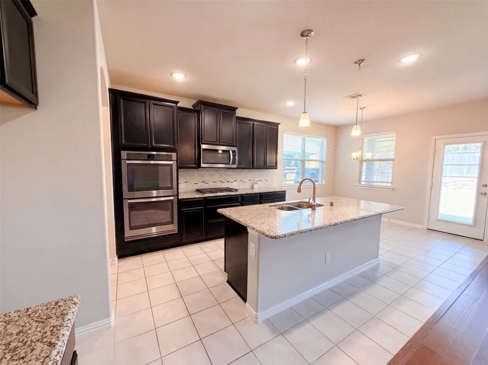 2054 Avondown Road Forney, TX 75126