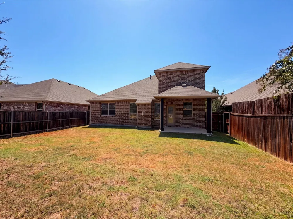 2054 Avondown Road Forney, TX 75126