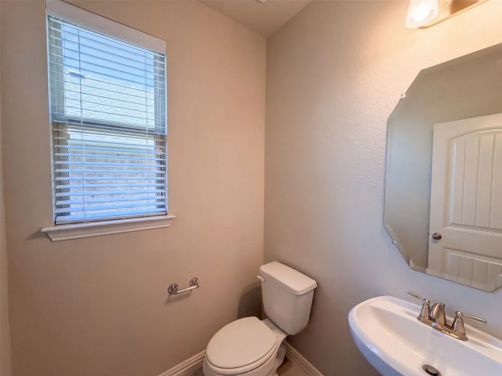 2054 Avondown Road Forney, TX 75126