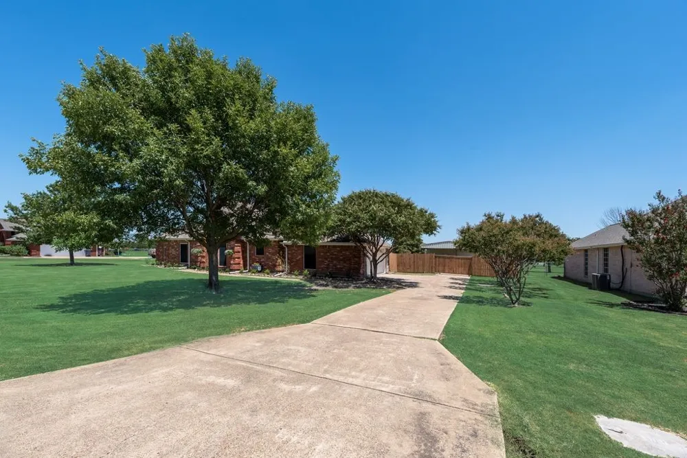 12205 Golden Meadow Lane Forney, TX 75126