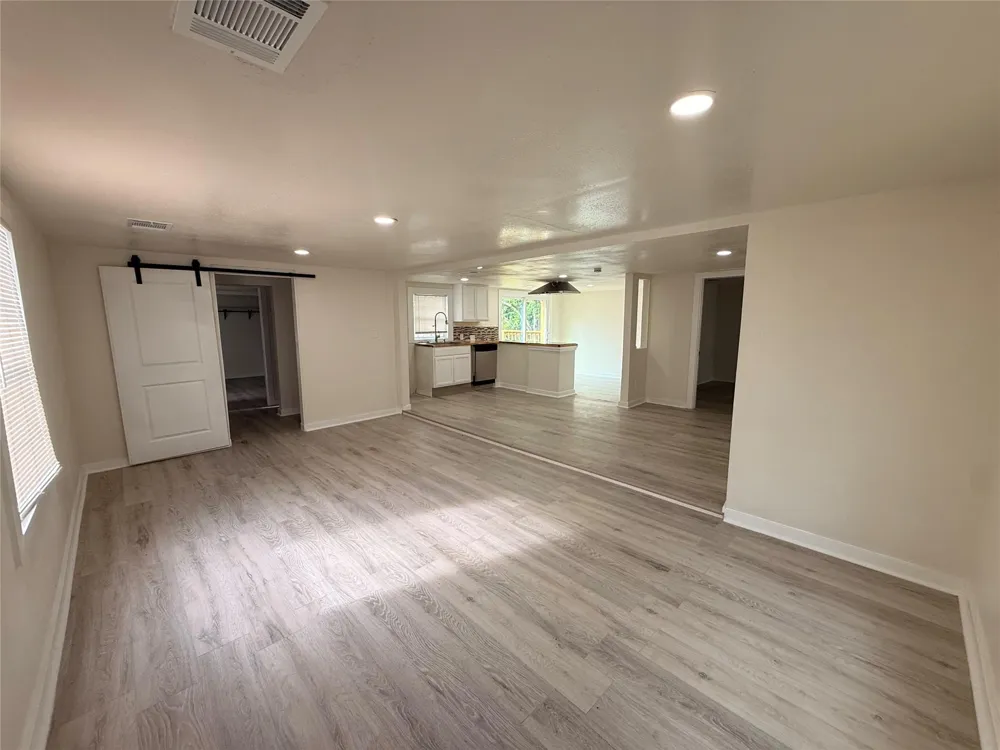 912 E 20th Street Georgetown, TX 78626