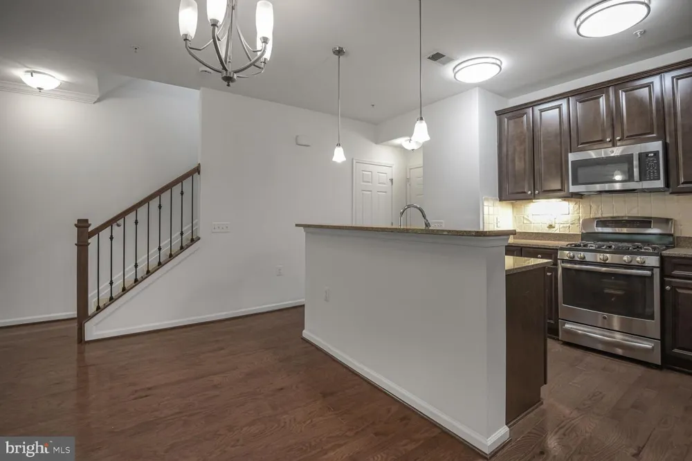 629 DIAMONDBACK DRIVE #16-A Gaithersburg, MD 20878