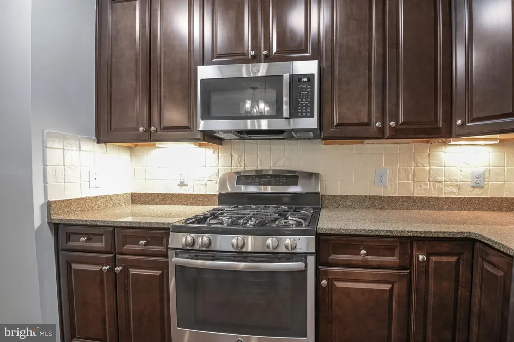 629 DIAMONDBACK DRIVE #16-A Gaithersburg, MD 20878