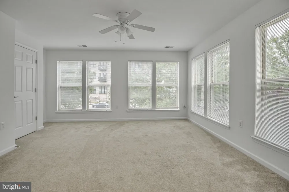 629 DIAMONDBACK DRIVE #16-A Gaithersburg, MD 20878