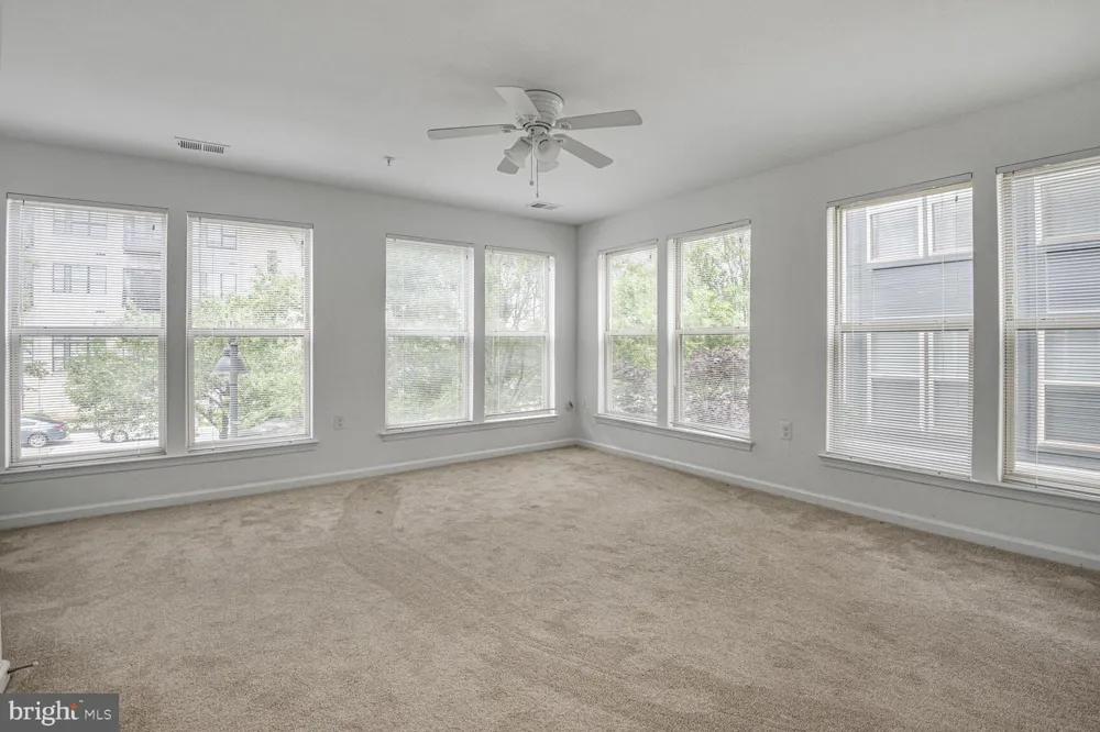 629 DIAMONDBACK DRIVE #16-A Gaithersburg, MD 20878