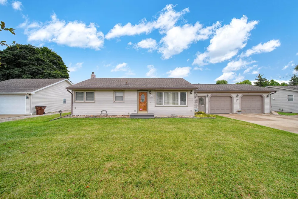 1304 Joseph Street Jackson, MI 49202