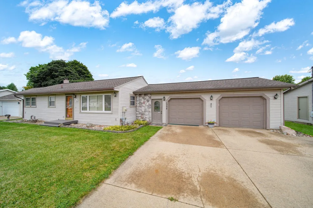 1304 Joseph Street Jackson, MI 49202