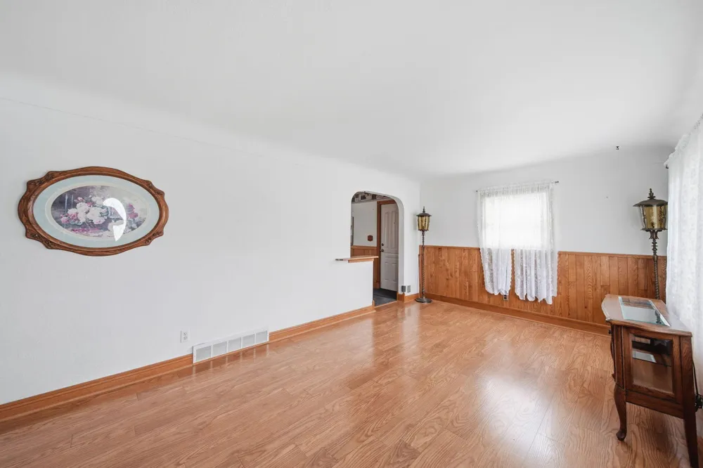 1304 Joseph Street Jackson, MI 49202