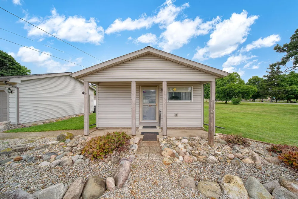 1304 Joseph Street Jackson, MI 49202