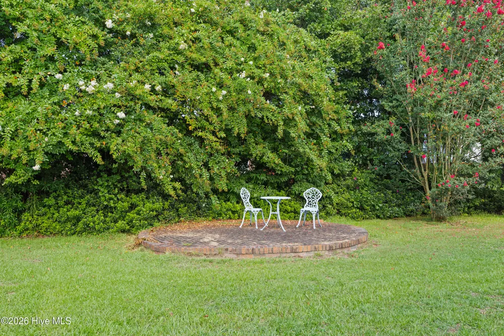111 Maple Street Teachey, NC 28464