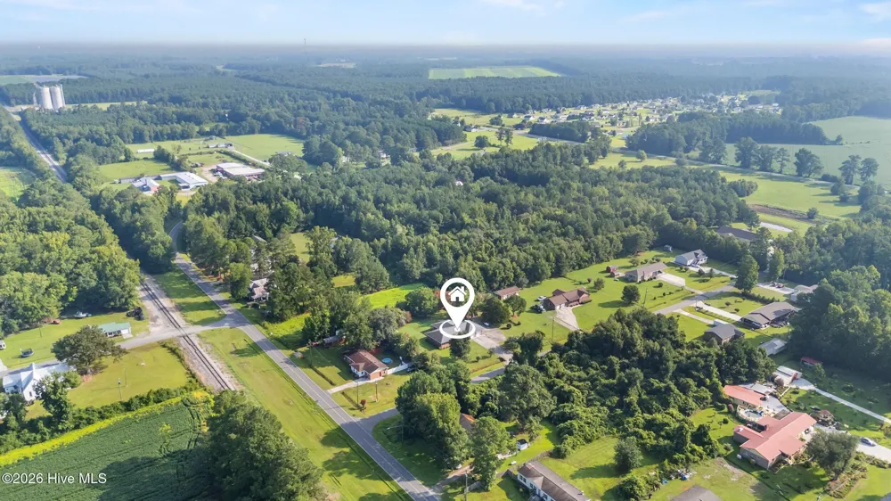 111 Maple Street Teachey, NC 28464