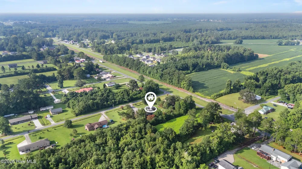 111 Maple Street Teachey, NC 28464