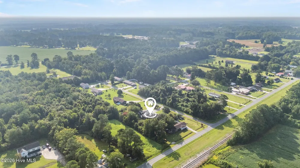 111 Maple Street Teachey, NC 28464