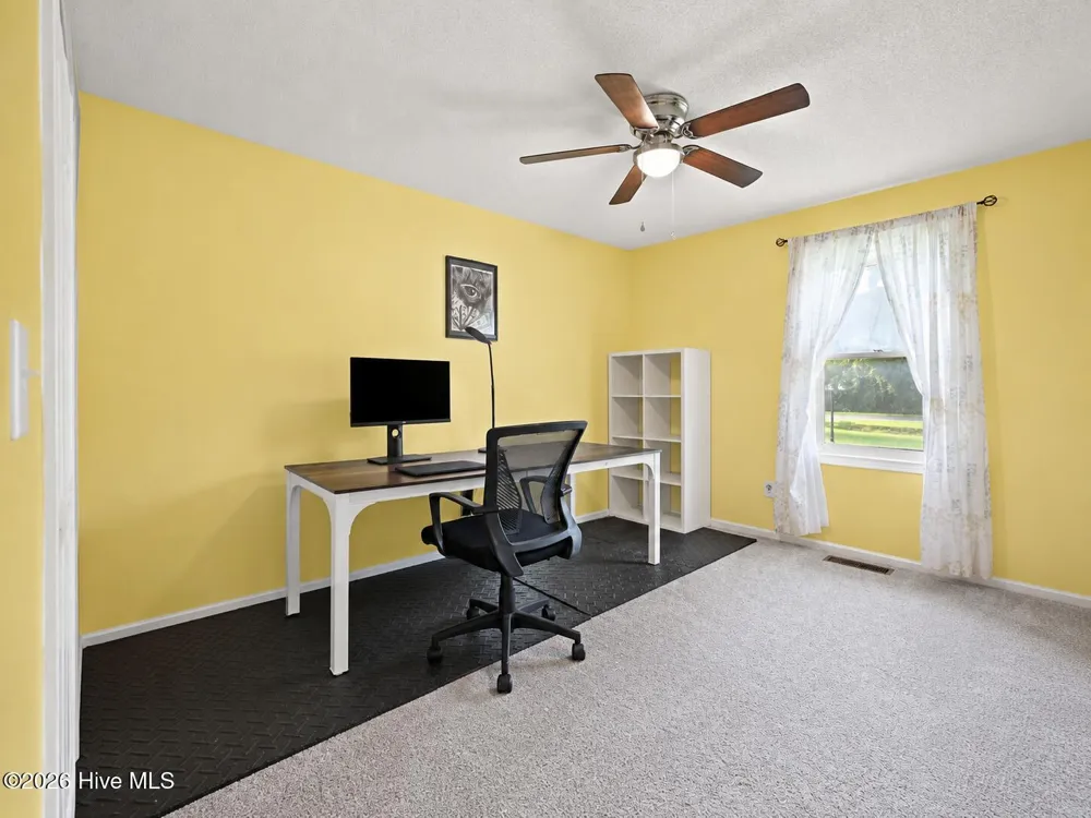 111 Maple Street Teachey, NC 28464