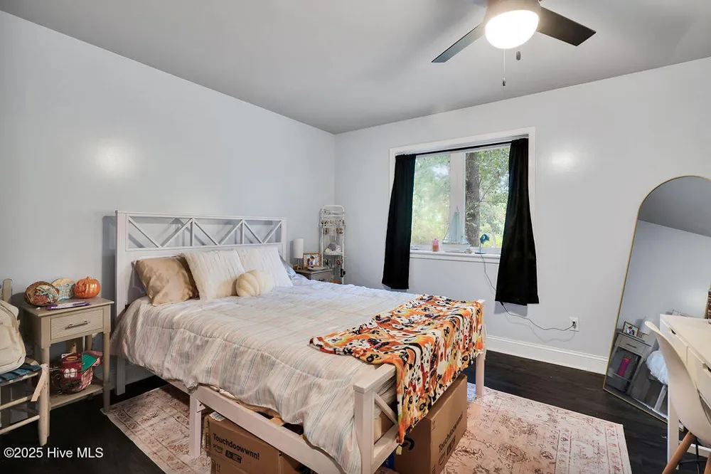 2002 Petes Camp Drive Southport, NC 28461