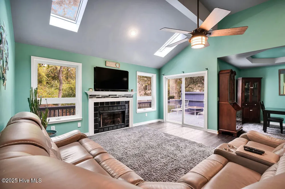 2002 Petes Camp Drive Southport, NC 28461