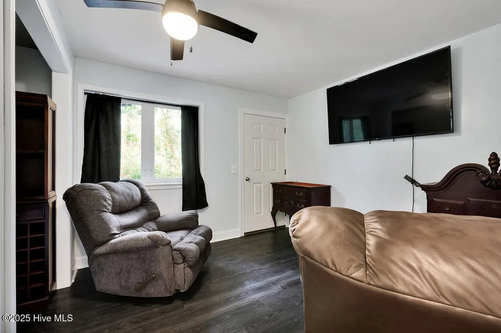 2002 Petes Camp Drive Southport, NC 28461