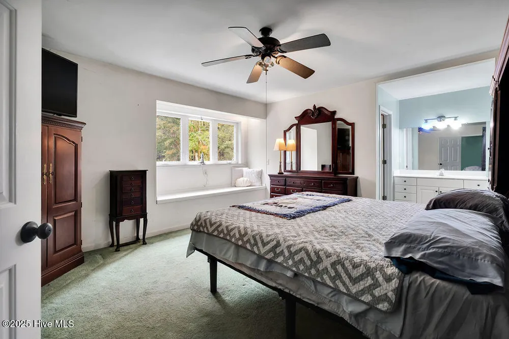 2002 Petes Camp Drive Southport, NC 28461