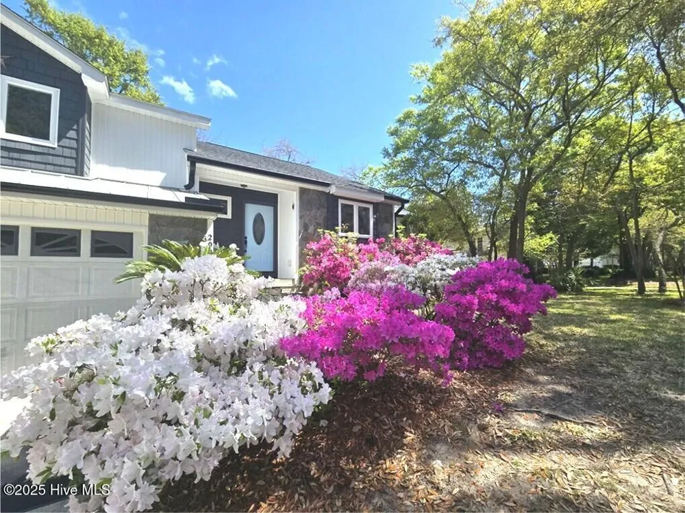 2002 Petes Camp Drive Southport, NC 28461