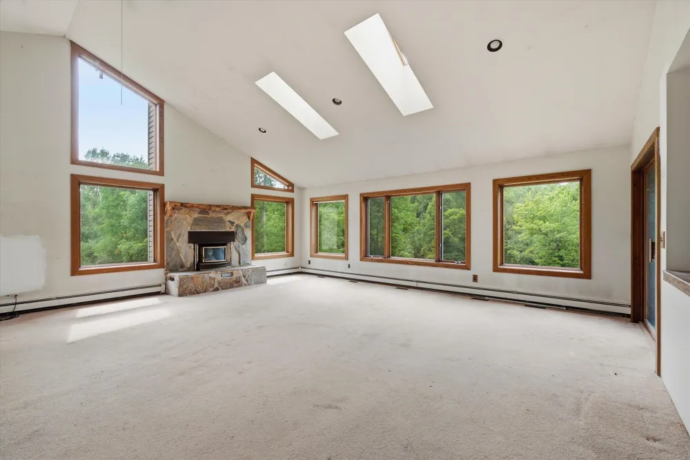 11144 Horton Road Holly, MI 48442