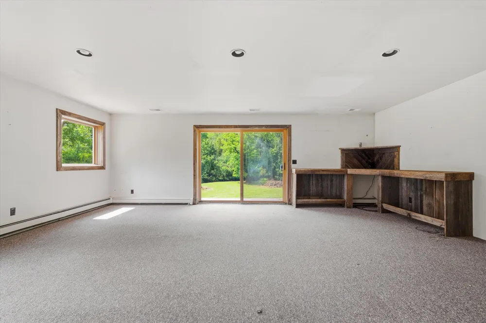 11144 Horton Road Holly, MI 48442