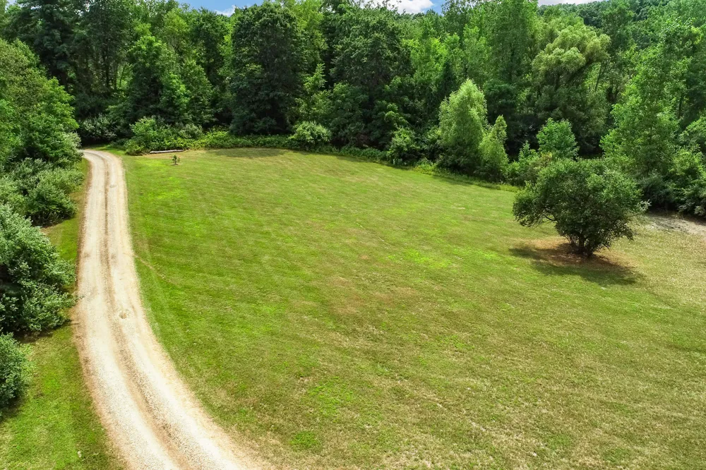 11144 Horton Road Holly, MI 48442