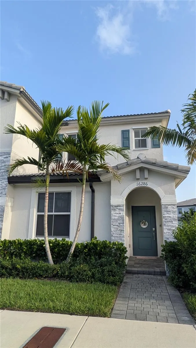 16286 SW 292nd St #16286 Homestead, FL 33033
