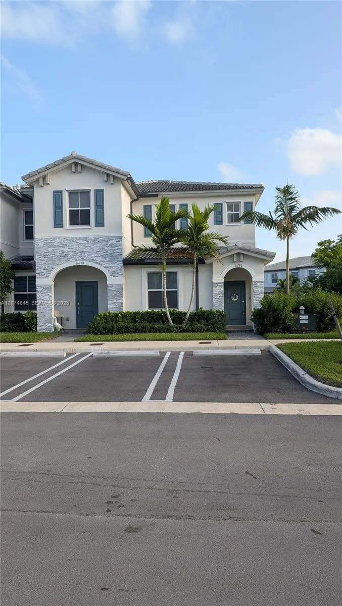 16286 SW 292nd St #16286 Homestead, FL 33033