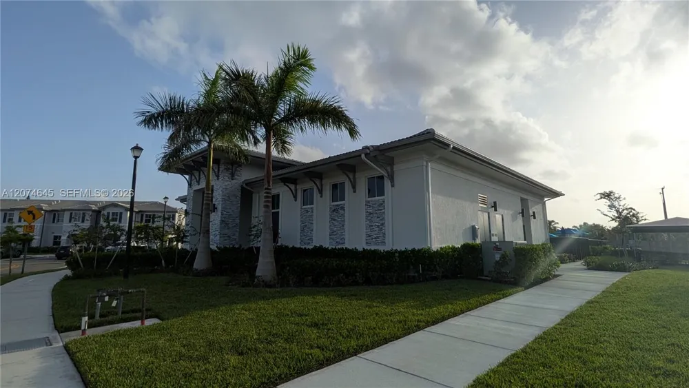 16286 SW 292nd St #16286 Homestead, FL 33033