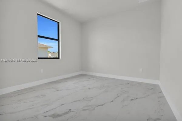 1413 NE 4Th Pl Cape Coral, FL 33909