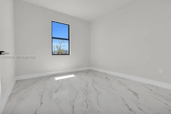 1413 NE 4Th Pl Cape Coral, FL 33909