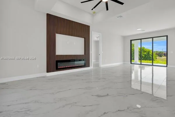 1413 NE 4Th Pl Cape Coral, FL 33909