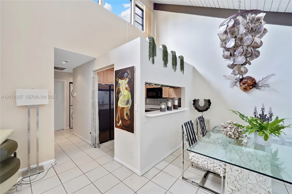 7762 SW 99th St Miami, FL 33156