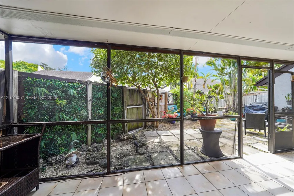 7762 SW 99th St Miami, FL 33156